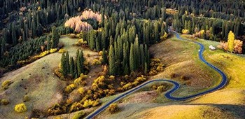 新疆北疆+伊犁+伊宁市+特克斯+昭苏+喀拉峻景区+夏塔旅游区+那拉